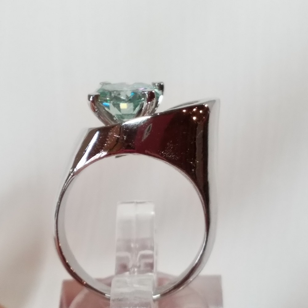 MOISSANITE RING 2.54 ct. - Picture 5 of 13